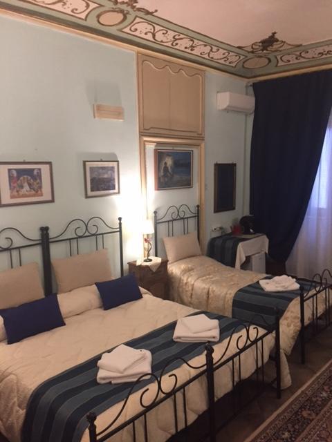 B&B Locami Piazzetta Messinese Palermo Exterior foto